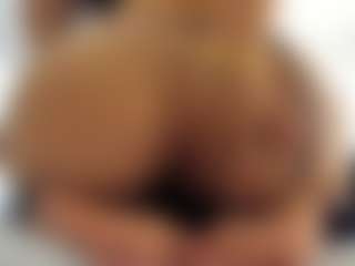 alanaablue's Live Sex Cam Show