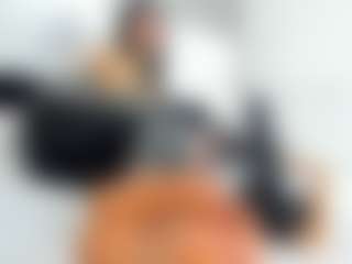 alanaablue's Live Sex Cam Show