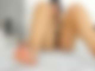 alanaablue's Live Sex Cam Show