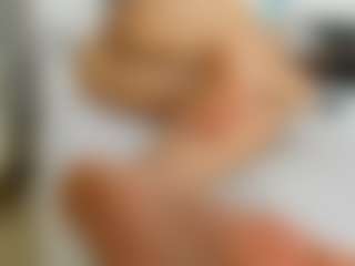 alanaablue's Live Sex Cam Show