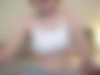 AnnaCandyy's Live Sex Cam Show