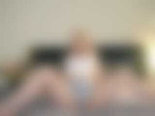AnnaCandyy's Live Sex Cam Show