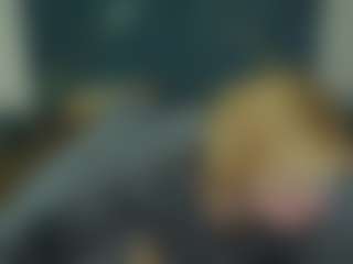 AnnaCandyy's Live Sex Cam Show