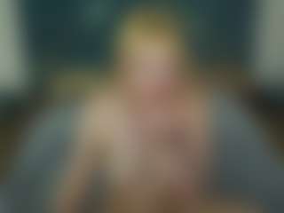 AnnaCandyy's Live Sex Cam Show