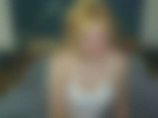 AnnaCandyy's Live Sex Cam Show