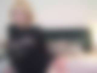 AnnaCandyy's Live Sex Cam Show