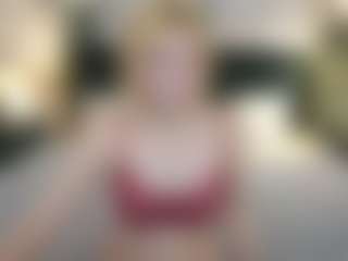 Live cam show with AnnaCandyy - Blonde Hair on Uber Horny