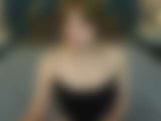 Live cam show with AnnaCandyy - Striptease on SquirtSoMuch