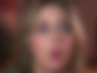 Live cam show with OlimpiaMiano - Fingering on Camming Site