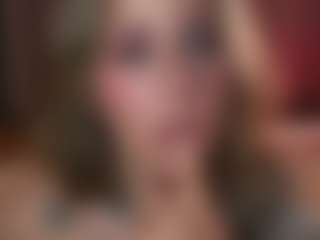 Live cam show with OlimpiaMiano - Brown Eyes on Nude Live Now