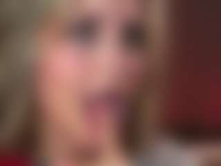 Live cam show with OlimpiaMiano - Brown Hair on Milfs Live