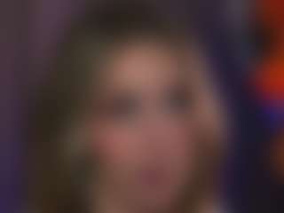 Live cam show with OlimpiaMiano - Teen (18+) on CamwithHer