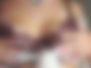 OlimpiaMiano's Live Sex Cam Show