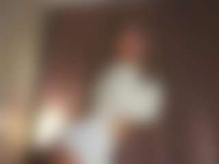 Live cam show with OlimpiaMiano - Young Adult on eurowanks.com