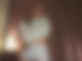 Live cam show with OlimpiaMiano - Fingering on livesexfox.com