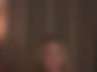 Live cam show with OlimpiaMiano - Flashing on SpunkLive