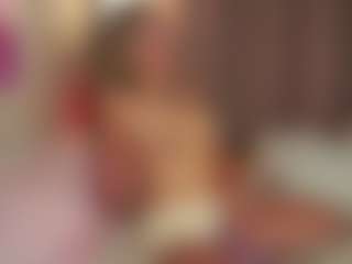 Live cam show with OlimpiaMiano - Teen (18+) on Camsoda