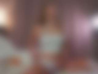 OlimpiaMiano's Live Sex Cam Show