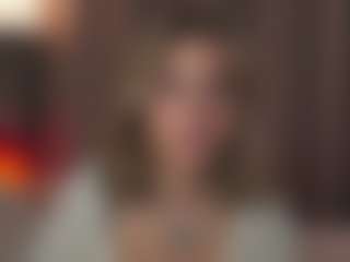 Live cam show with OlimpiaMiano - Brown Hair on Camsoda