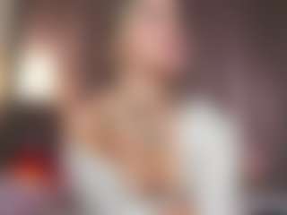 Live cam show with OlimpiaMiano - Brown Hair Teen (18+) on Camsoda