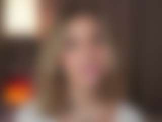 Live cam show with OlimpiaMiano - Teen (18+) on Cam Slut