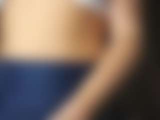Live cam show with OlimpiaMiano - Fingering on Milfs Live