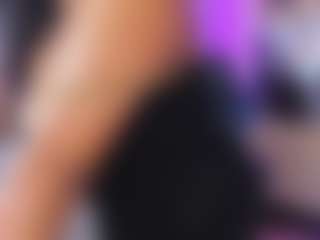 Live cam show with susan-moore29 - Naked on hotwifechat.live