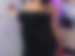 Live cam show with susan-moore29 - Oil on MyBangCams