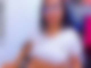 Live cam show with susan-moore29 - Oil on SpunkLive
