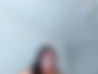 Live cam show with susan-moore29 - Petite on Camsoda