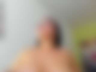 Live cam show with susan-moore29 - Big Ass on AdultVida.com