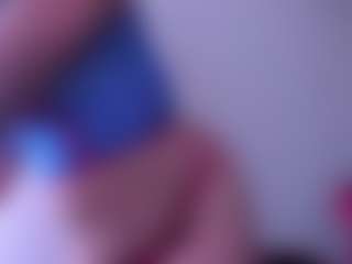 Live cam show with susan-moore29 - Curvy Teen (18+) on fapnchat