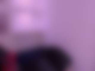 Live cam show with susan-moore29 - Big Tits on TeamSkeetLive