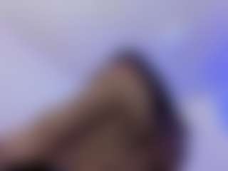 Live cam show with susan-moore29 - Oil on MyBangCams