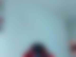 Live cam show with susan-moore29 - Facial on luckytryst.com