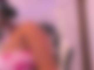 Live cam show with susan-moore29 - Camel Toe on CSO-WL