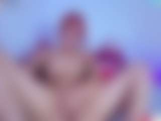 Live cam show with LunaBlakee - Butt Plug on SinfulBabes