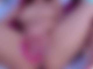 Live cam show with LunaBlakee - Red Hair on Milfs Live