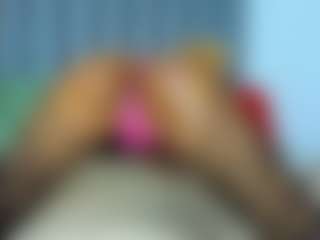 Live cam show with Alisha-Ebonyy - Curly Hair on SinfulBabes