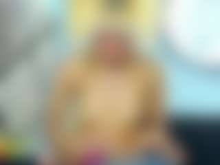 Live cam show with Alisha-Ebonyy - Curly Hair on Latina Girls