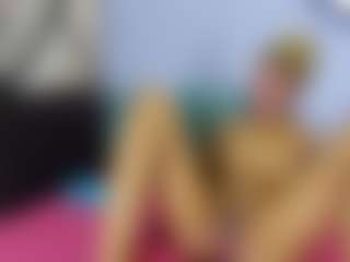 Alisha-Ebonyy's Live Sex Cam Show