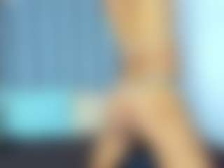 Live cam show with Alisha-Ebonyy - Flashing on Fling VIP Chat