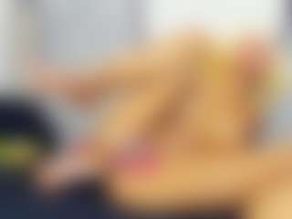 Alisha-Ebonyy's Live Sex Cam Show