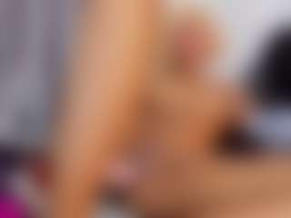 Alisha-Ebonyy's Live Sex Cam Show