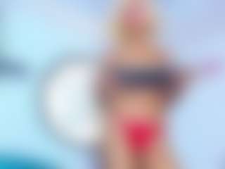 Live cam show with Alisha-Ebonyy - Brown Hair Teen (18+) on Camsoda