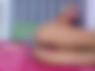 Alisha-Ebonyy's Live Sex Cam Show
