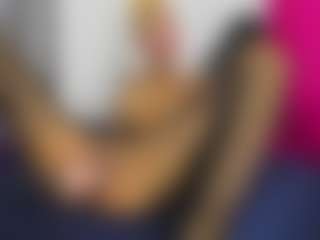 Alisha-Ebonyy's Live Sex Cam Show
