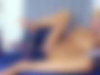 Spettacolo in cam dal vivo con Alisha-Ebonyy - Pov su Camsoda