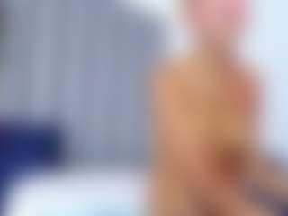 Alisha-Ebonyy's Live Sex Cam Show