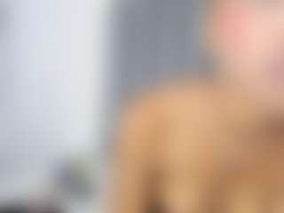 Live cam show with Alisha-Ebonyy - Pov on Milfs Live